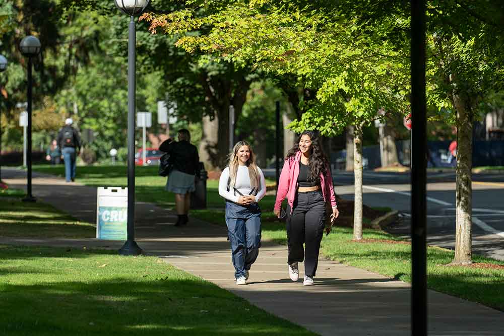 Students walking on the Western Oregon University campus